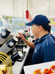 Quầy Cà phê De’Longhi đầu tiên tại Đông Nam Á